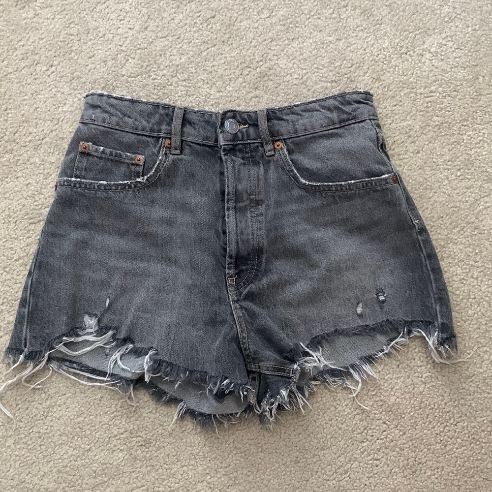 Black zara shorts